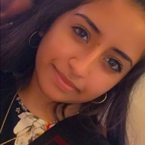 Meet your Posher, Araceli